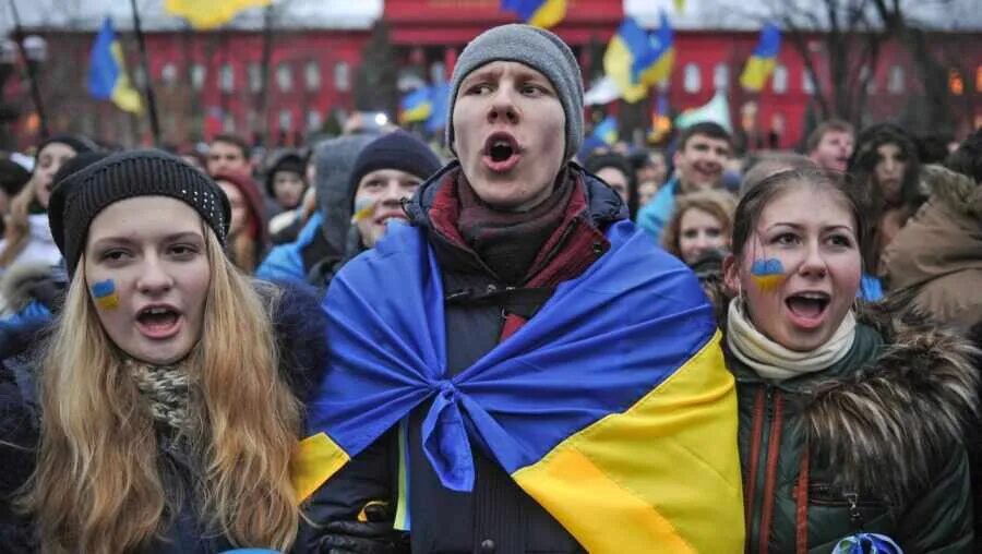 Студенты на Майдане. Евромайдан митинг. Молодёжь Евромайдан. Молодежь на Майдане. Включи майдан