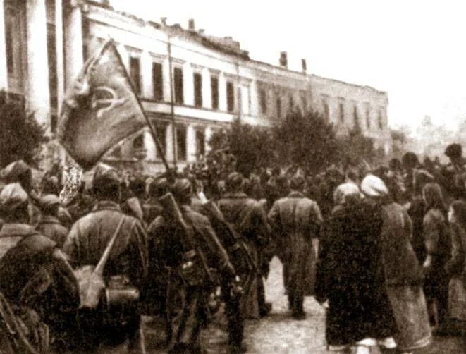 Освобождение украины от фашистских захватчиков. 23 Сентября 1943 г освобождение Полтавы. 1943 Освобождён город Полтава. 23 Сентября 1943 освобожден город Полтава. День освобождения Полтавы от фашистов.