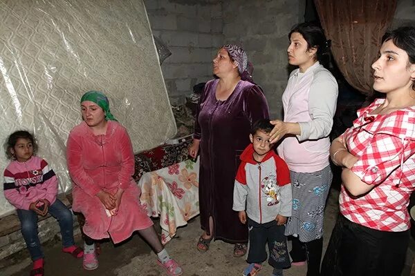 Буйнакский район воинская часть. Уагизо буйнакск. Буйнакский район кафир. Жители города буйнакск. 10 школа буйнакск.