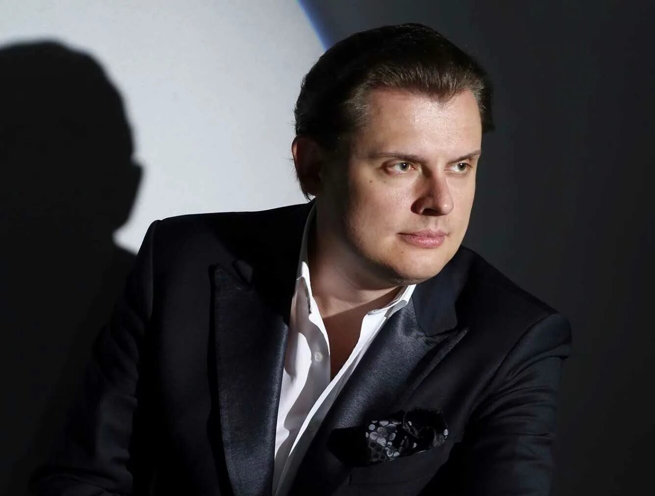 Панасенков где сейчас. Историк евгений понасенков. Евгений понасенков маэстро мем. Панасенков где сейчас. Маэстро евгений понасенков.