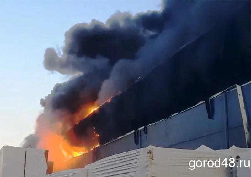 Взорвали завод в липецке. Пожары за последние сутки. Пожар в Липецке вчера. Недавние пожары. Липецк завод пожар.