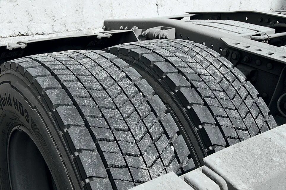 Continental hybrid. Continental Hybrid hd3 315/70 r22.5. Continental Hybrid hd3. Continental Conti Hybrid hd3. 315/70 R22.5 hd3 Conti Hybrid eu 152/148l Continental m+s.