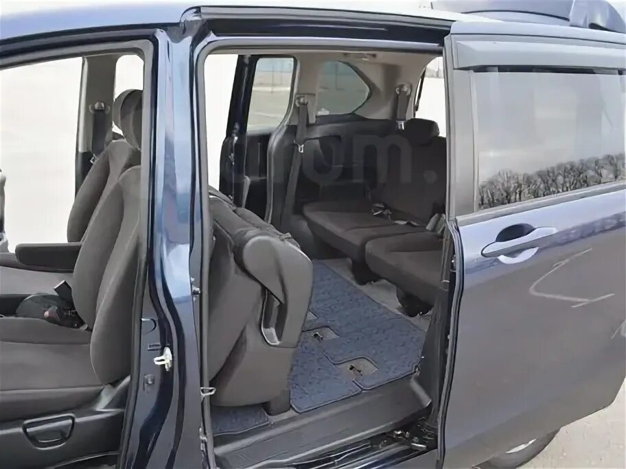 Honda freed салон. Хонда Фрид 8 мест. Honda freed 8 местный салон. Honda freed 2012 8 мест. Honda freed 7 мест салон.