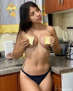 Jennifer Ponce Nude And Onlyfans Photos - TNApics.