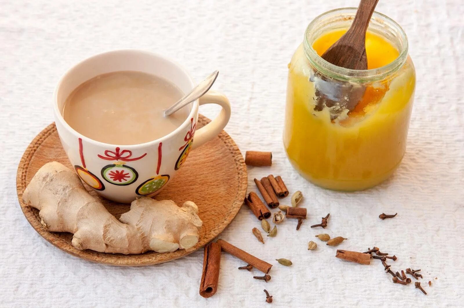 Индийский чай рецепт. Масала чай Индия. Чай индийский "масала". Чай масала молочный. Масала Бурятский чай.