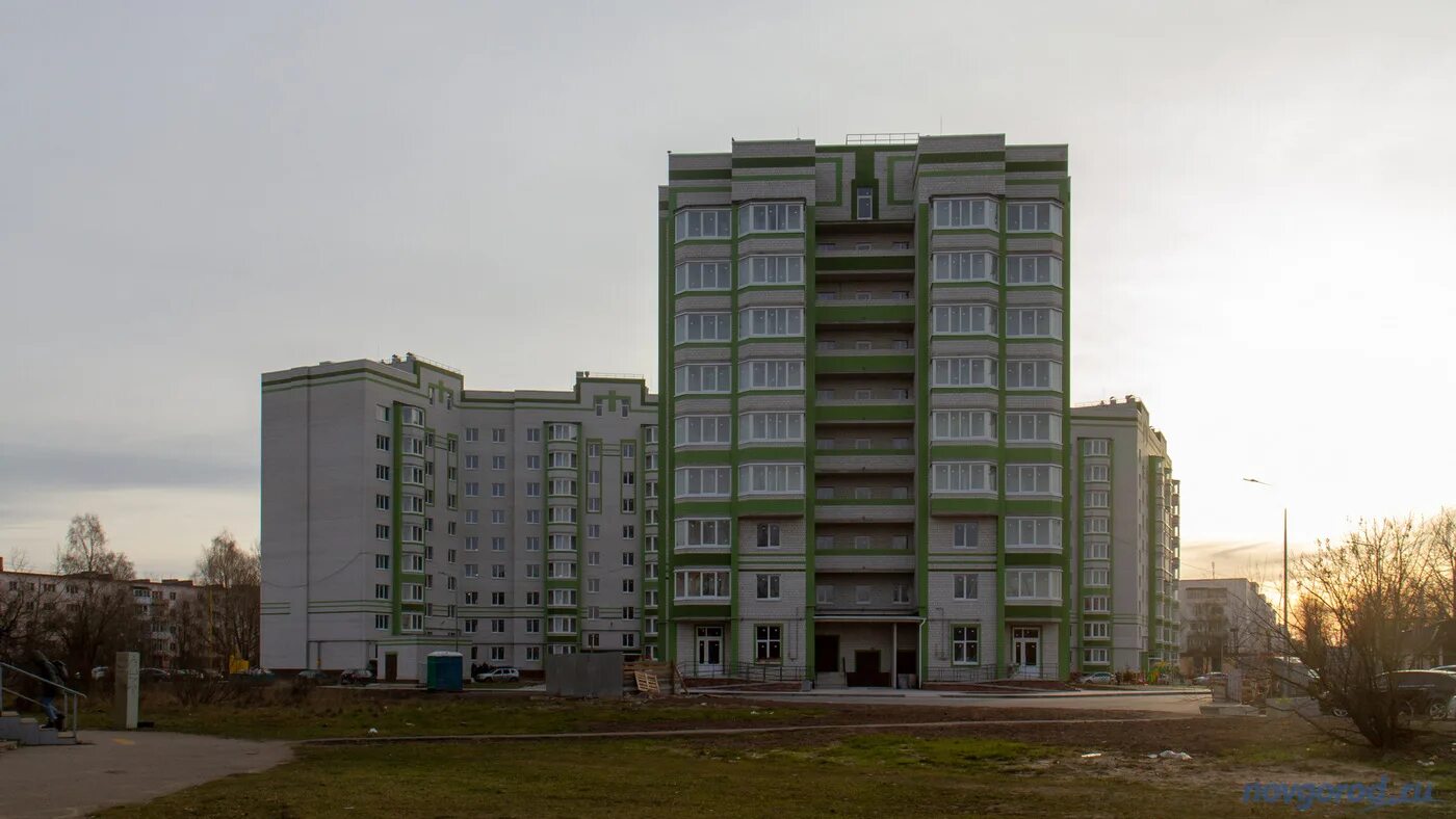 Купить новостройку великом новгороде. Дуэт Великий Новгород. ЖК дуэт Великий Новгород. Санкт-Петербургская 98 Великий Новгород. Большая Санкт-Петербургская 98 корпус 1 Великий Новгород.