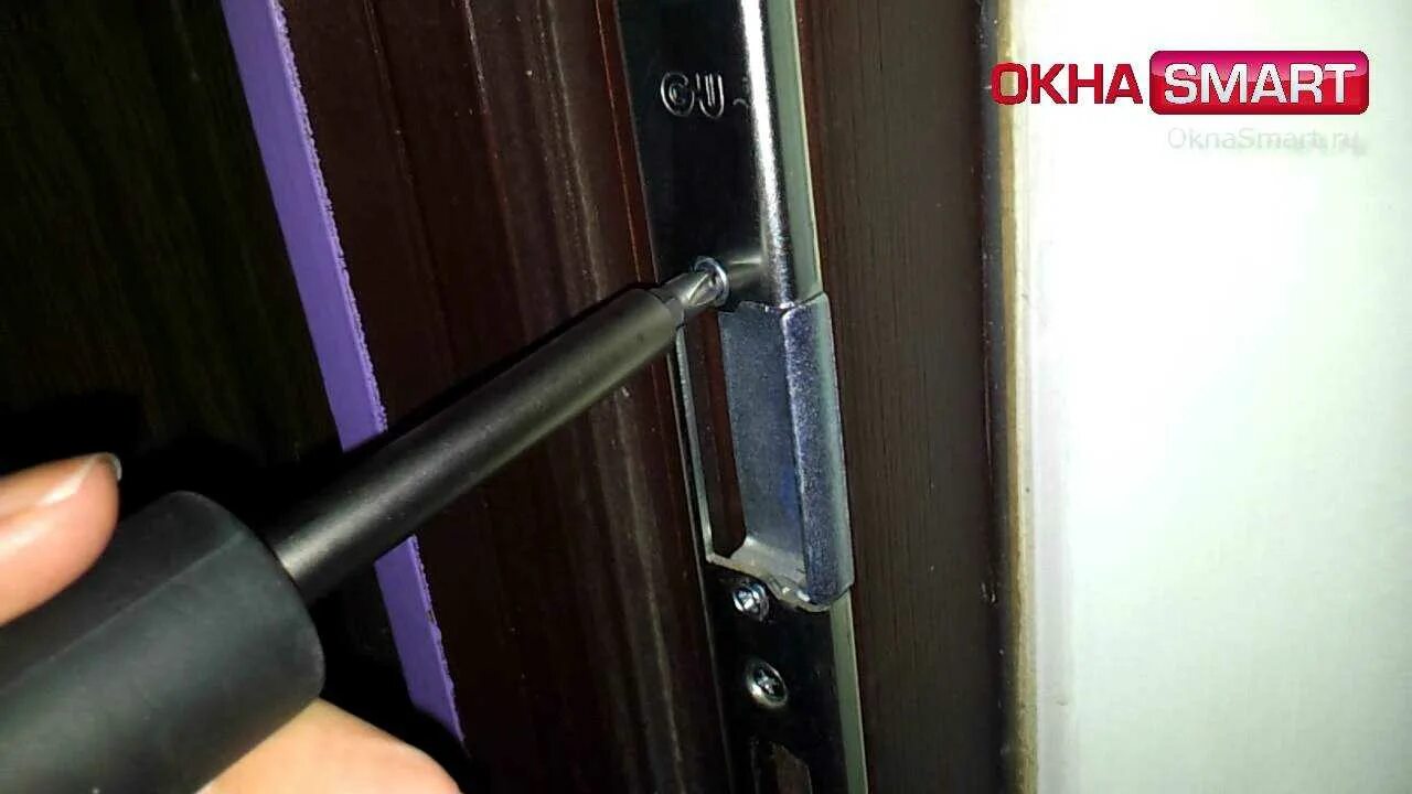 Входная дверь плохо закрывается как отрегулировать