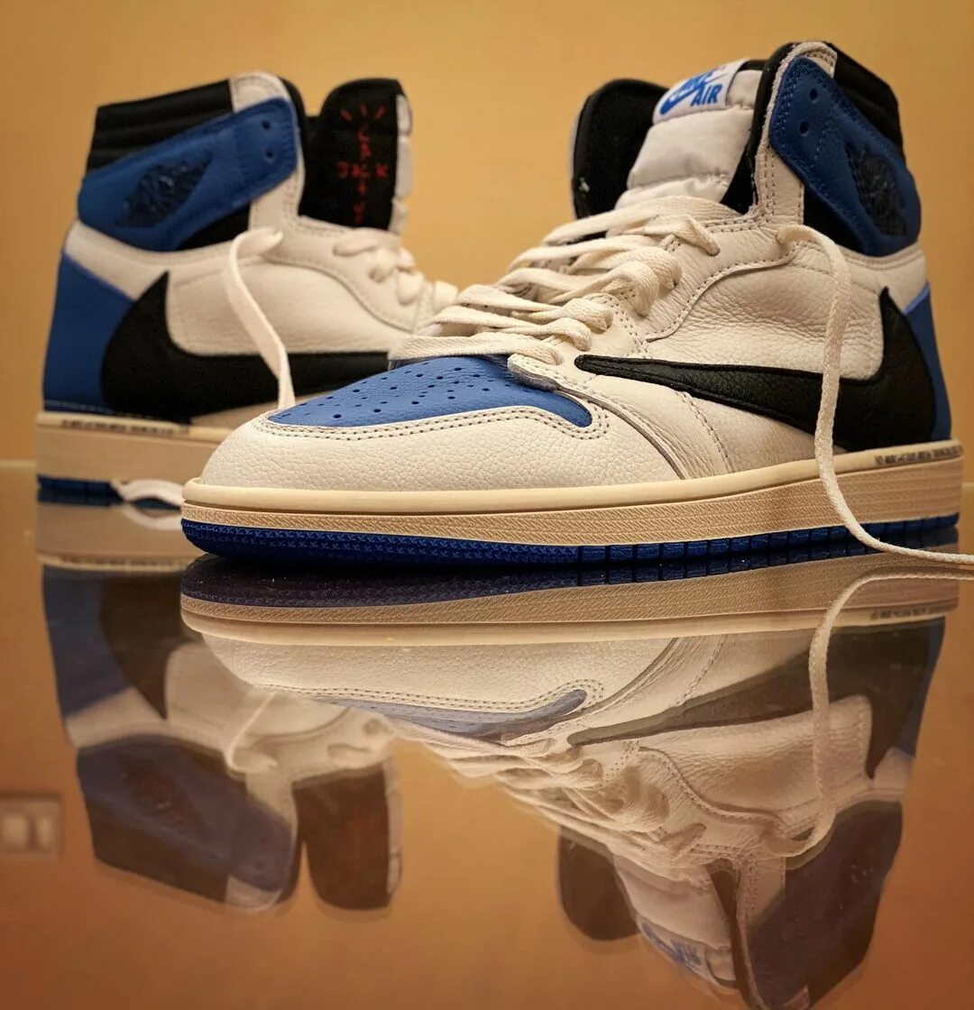 Nike Air Jordan 1 x Travis Scott x fragment. Nike Air Jordan x Travis Scott x fragment Design 1 High og. Nike Air Jordan 1 Travis Scott. Nike Air Jordan 1 High x Travis Scott.