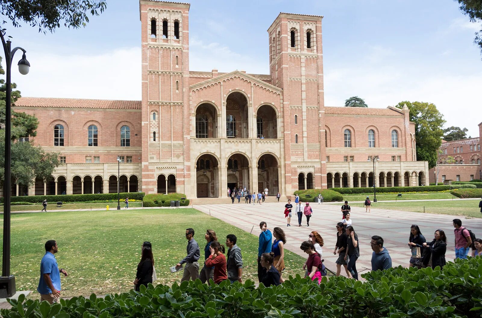 Ucla. Калифорнийский университет в лос-анджелесе. калифорнийский университет в лос-анджелесе ucla. университет в лос анджелесе ucla. калифорнийский университет в лос-анджелесе медицинский факультет.