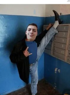 Включи 1 чувака
