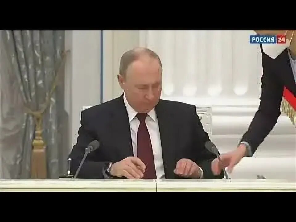 Подписали не глядя