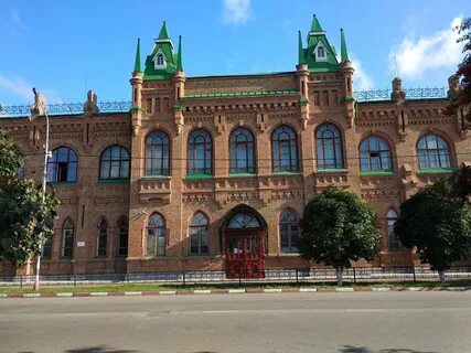 Бузулукский гуманитарный институт
