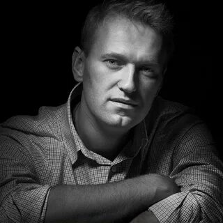 Памяти алексея навального кто исполняет