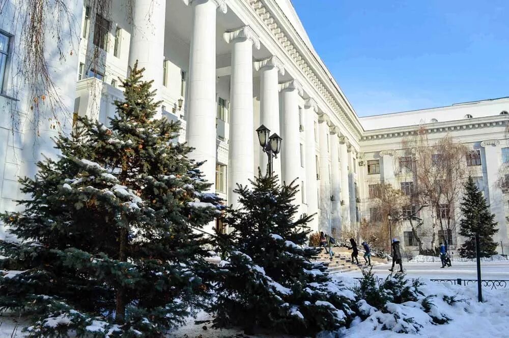 Пединститут волгоград. Педуниверситет Волгоград. ВГСПУ Волгоградский государственный. Сталинградский индустриально-педагогический институт. Волгоград государственный педагогический институт.