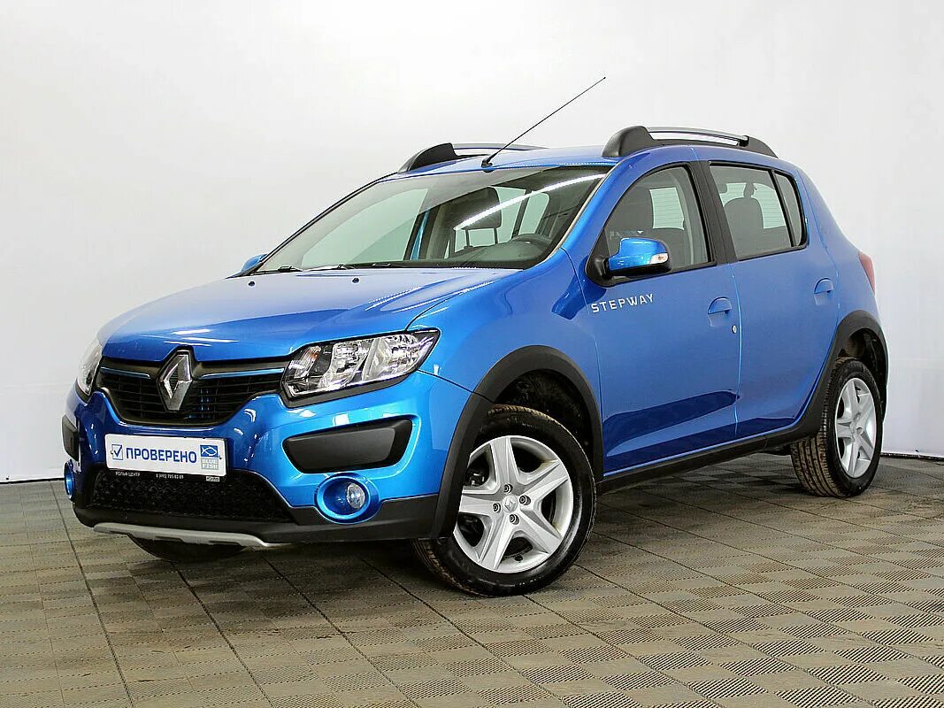 Renault sandero stepway 2015. Рено Сандеро степвей 2015. Рено 2015 Сандера Сандеро степ Вей. Рено Сандеро степвей 2015 года.