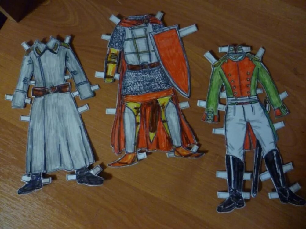 С кем сражались богатыри. Настольная игра ремесла киевской руси. Дидактические игры про богатырей для дошкольников. Игра собери богатыря в поход. Одежда богатырей.