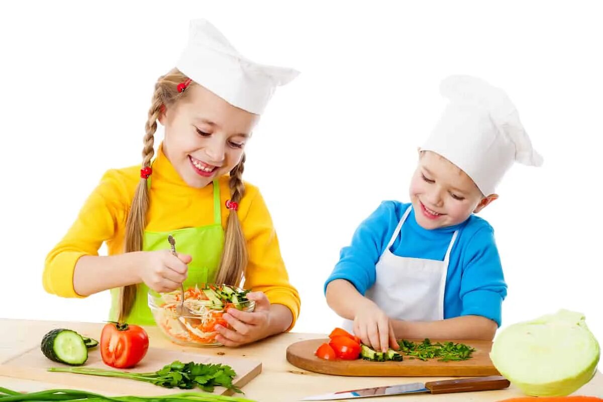 Kids cooking. Повар для детей. Кулинарный мастер класс для детей. Еда картинки для детей. Юный повар.