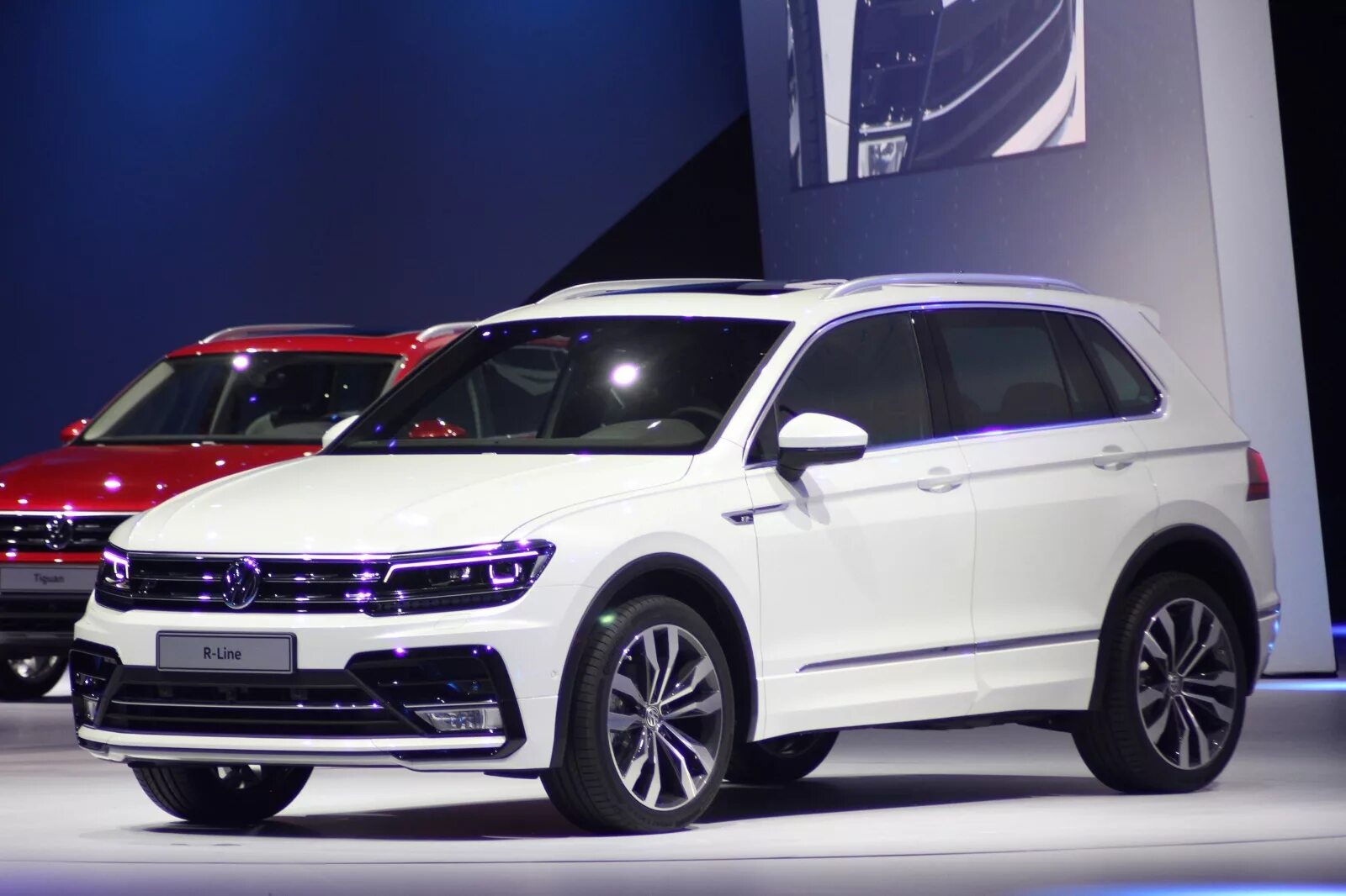 Tiguan r 1. Vw tiguan 2016. фольксваген тигуан новый. фольксваген тигуан 2015. vw tiguan 2016 r line.