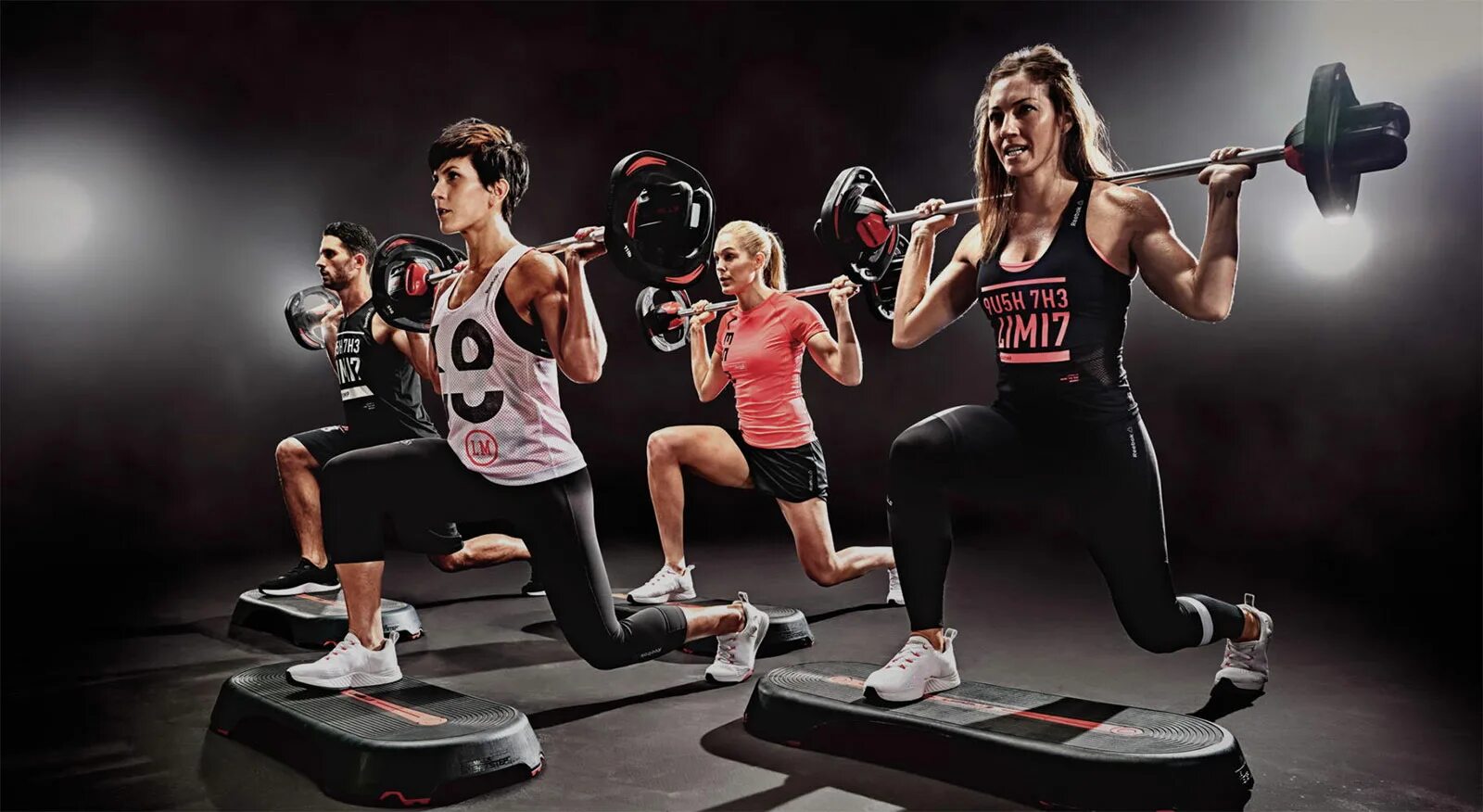 Тренировка повер. Les mills памп. боди памп тренировка. les mills body pump. лес миллс боди степ.