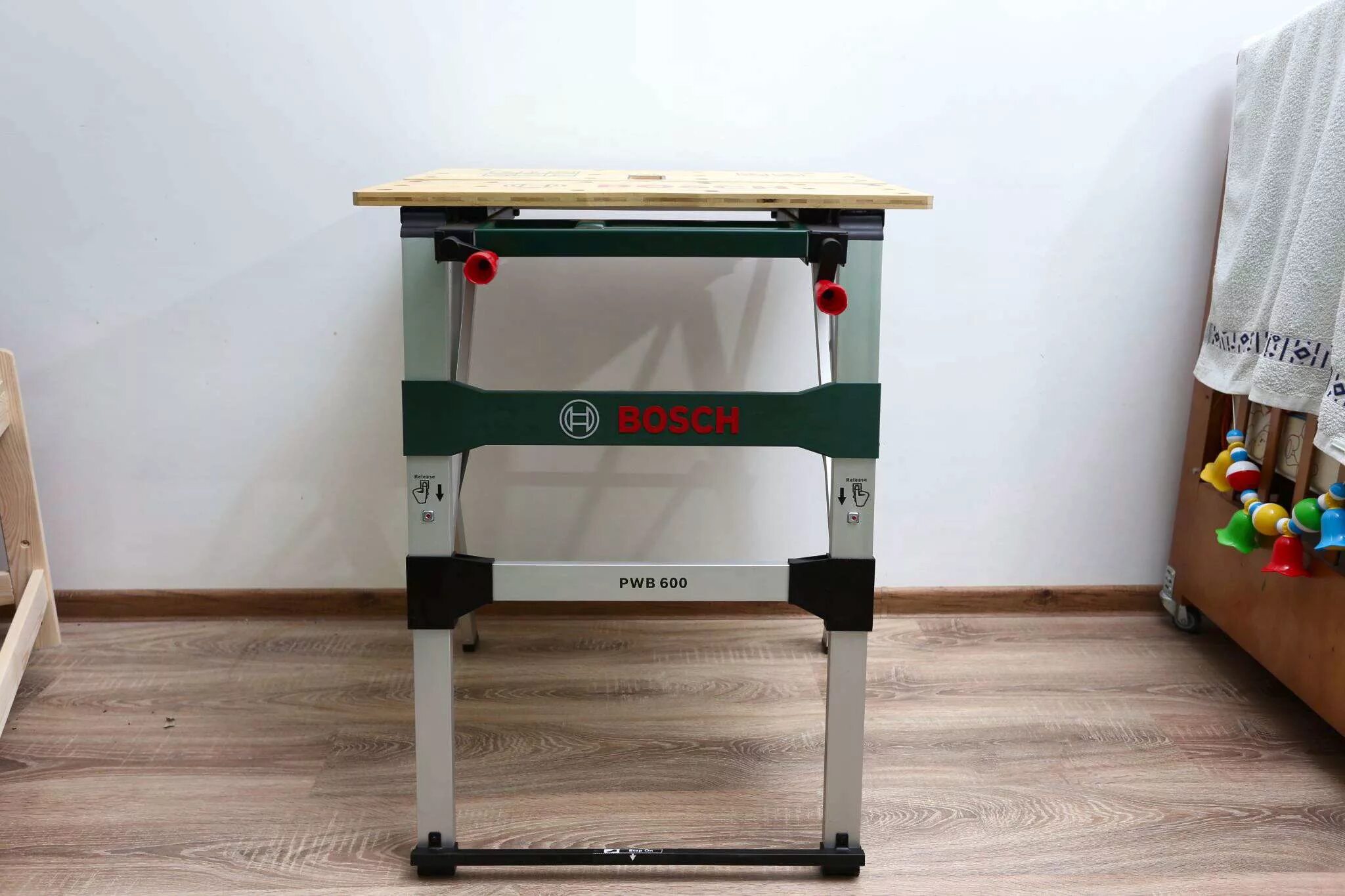 Столярный верстак bosch pwb 600 0. Верстак бош 600. Складной bosch pwb 600. Верстак складной bosch pwb 600. Верстак bosch pwb 600.