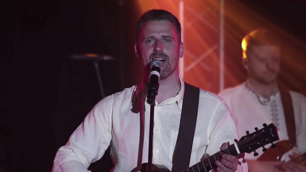 Группа двое 1997 участники. Ярилов праздник. Фолк-коллектива «ярилов зной»». Группа зной. Группа зной.