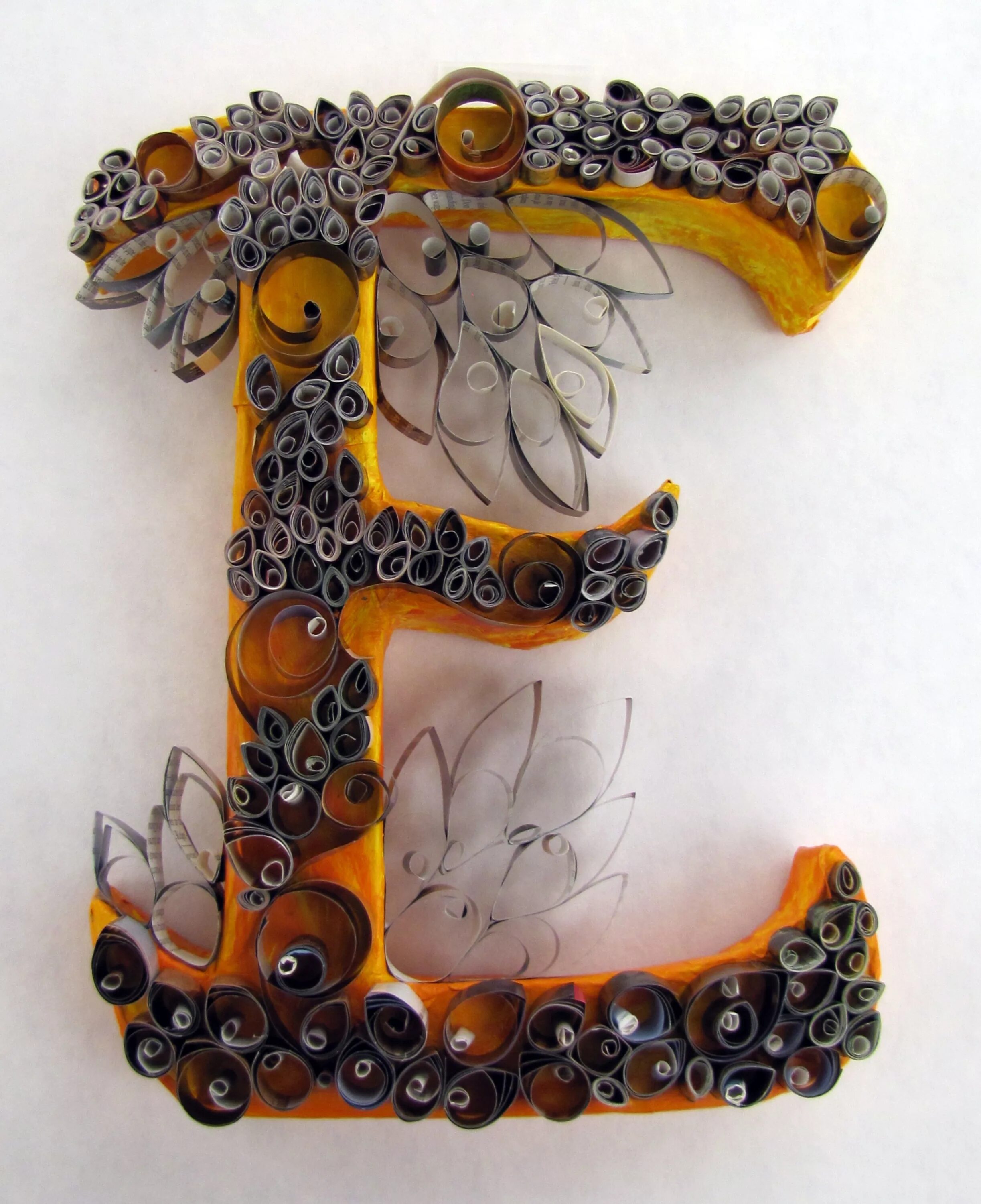 буквицы дарьи чалтыкьян. забавные буквы. виды букв. веселые буквы алфавита. самая интересная буква.