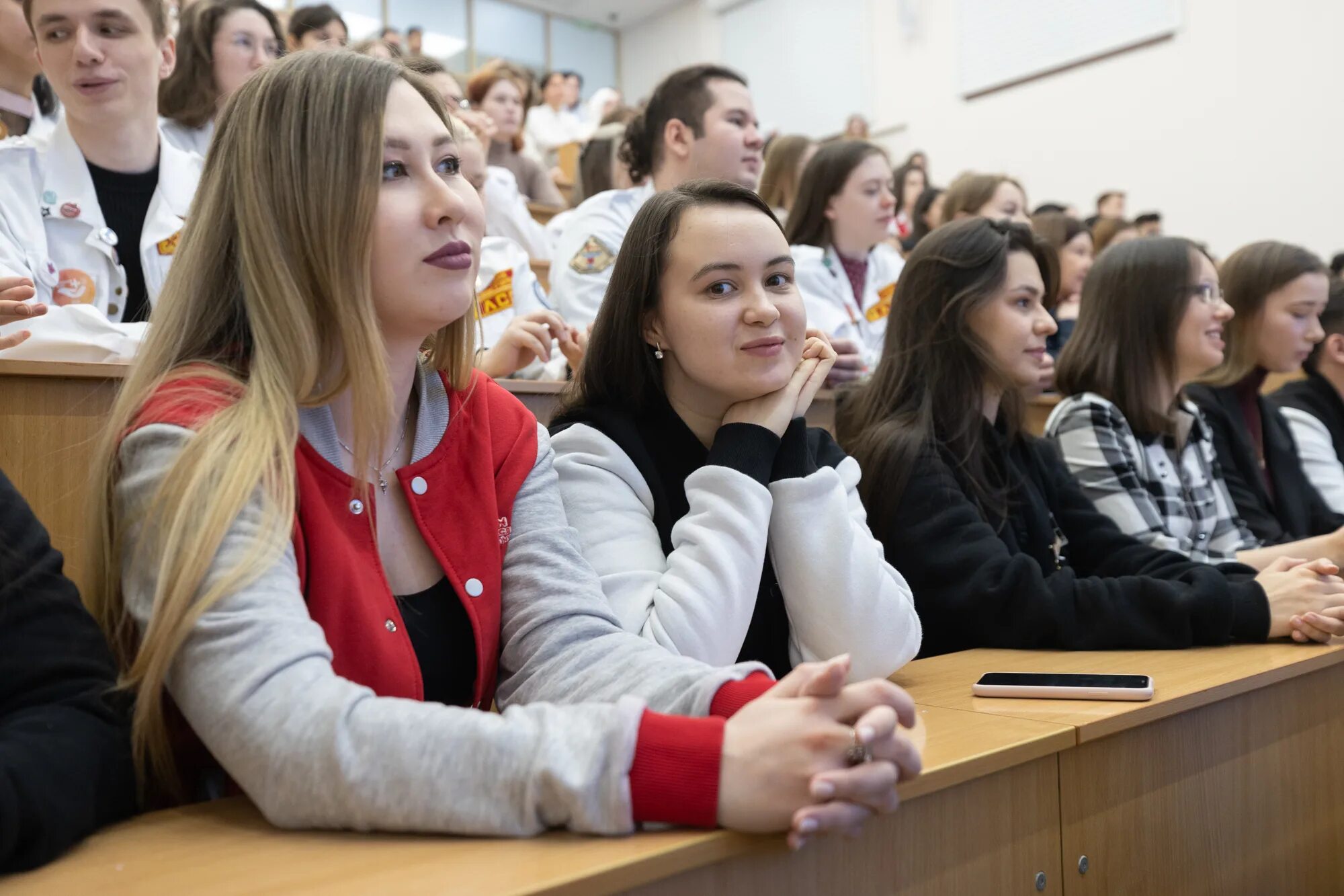 Студенты казанского университета. "роман максимов" казань кфу. Студенты вузов фотосессия. Студенты кфу казань. Студенты казани.