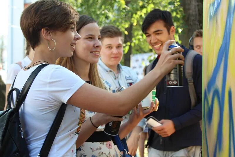 Работа в москве летом студенты