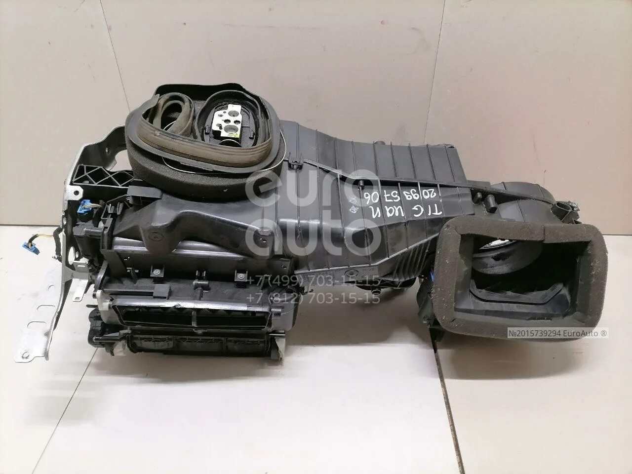 Печка тигуан 2. Корпус печки тигуан 1. Печка тигуан. Печка для фольксваген пассат б6 3c1898353b. Печка тигуан.