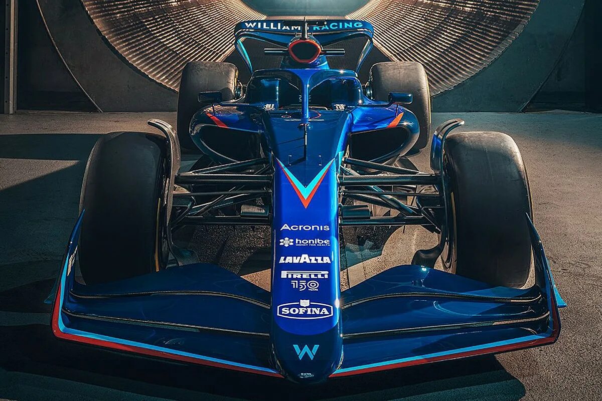 Willing car. F1 2022 Williams fw44. Болид Вильямс 2022. Williams f1 2022 car. Болид f1 2022 Мерседес.