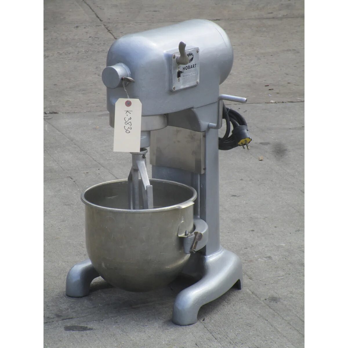 Hobart миксер. Миксер 1914 Hobart Corporation. Ca100 Mixer forg420fe. Миксер Candy cm-100. Куплю миксер б у