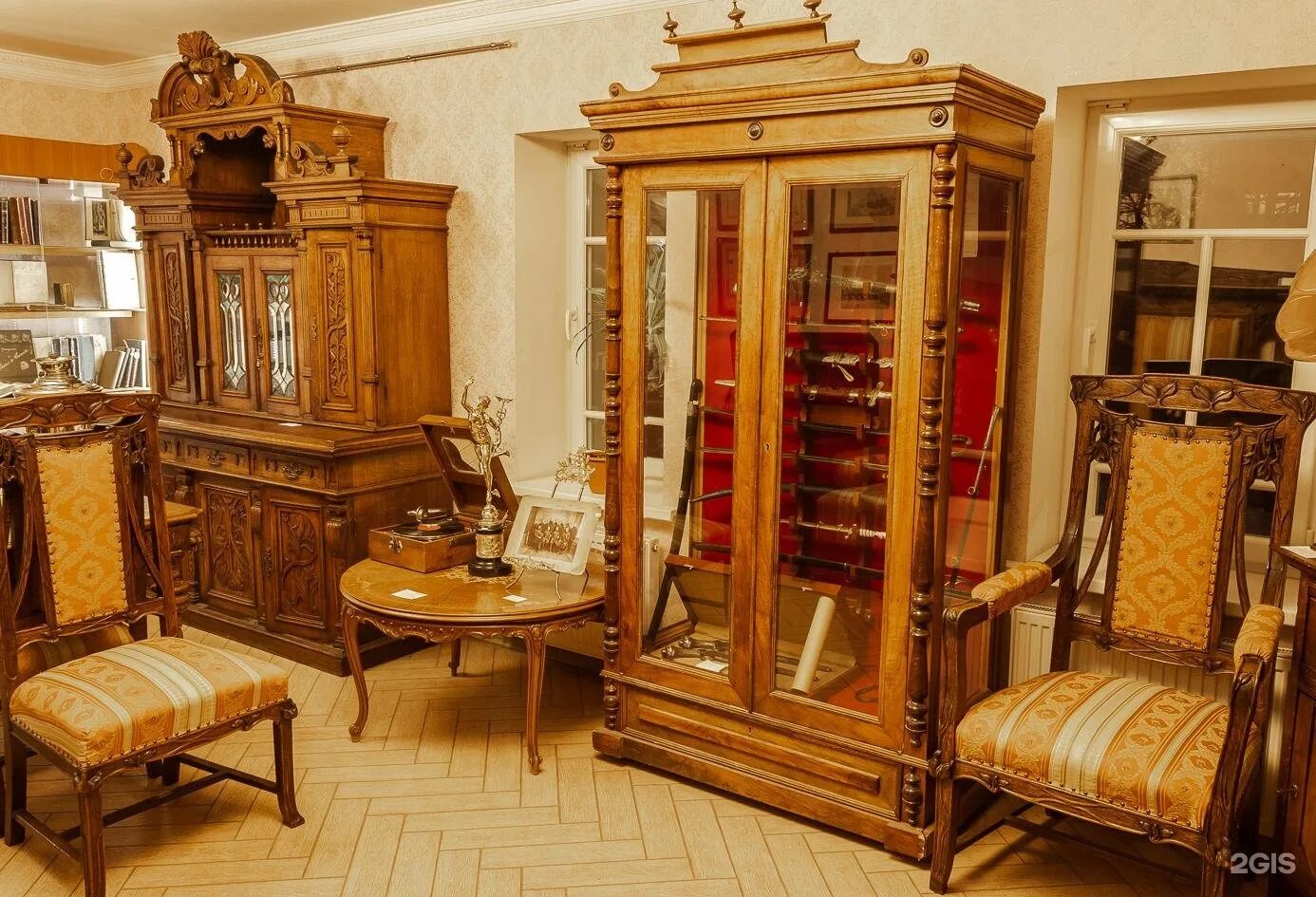 антиквар дд. антикварный салон антик. кремлевский магазин. антиквар отзывы. антикварная мебель в интерьере.