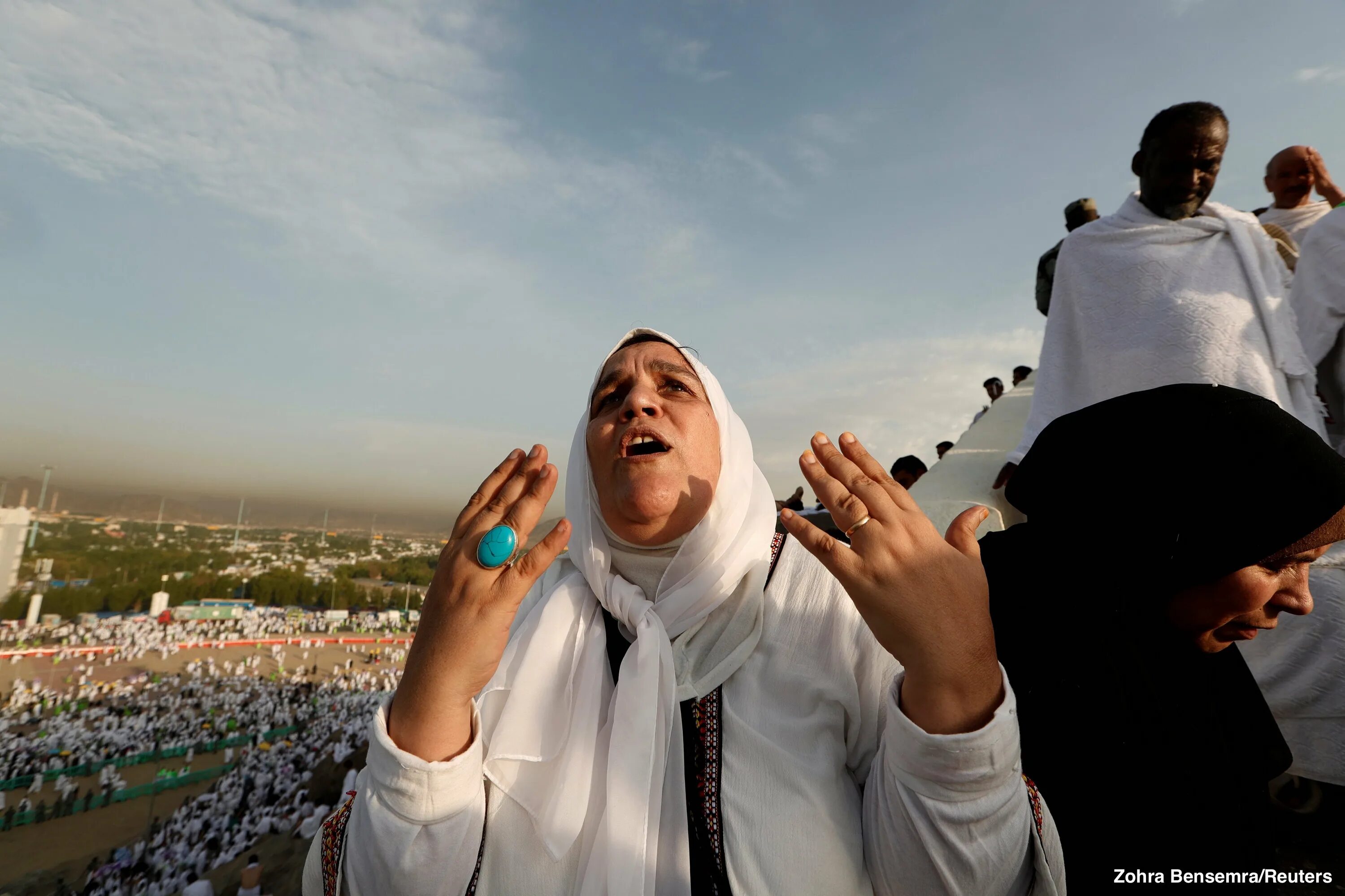 Паломничества города мекке. Паломничество в Мекку. Muslim Pilgrim Makka. Хадж паломничество.