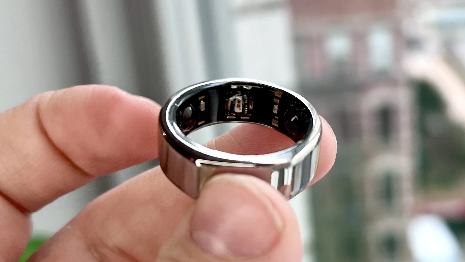 Samsung Galaxy Ring. Смарт кольцо самсунг. Умное кольцо Oura Ring. Умное кольцо самсунг галакси ринг.