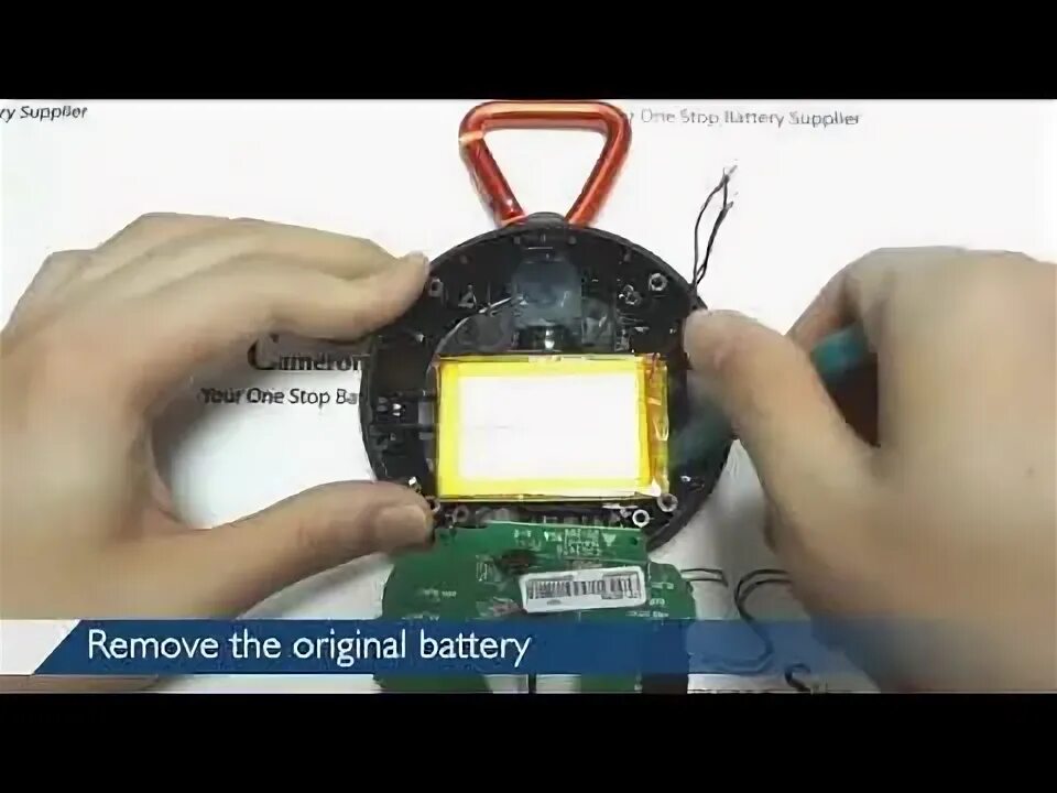 Аккумулятор jbl clip. Jbl clip 2 аккумулятор. jbl clip 3 аккумулятор. jbl clip 2 замена батареи. замена акб в портативной колонке.