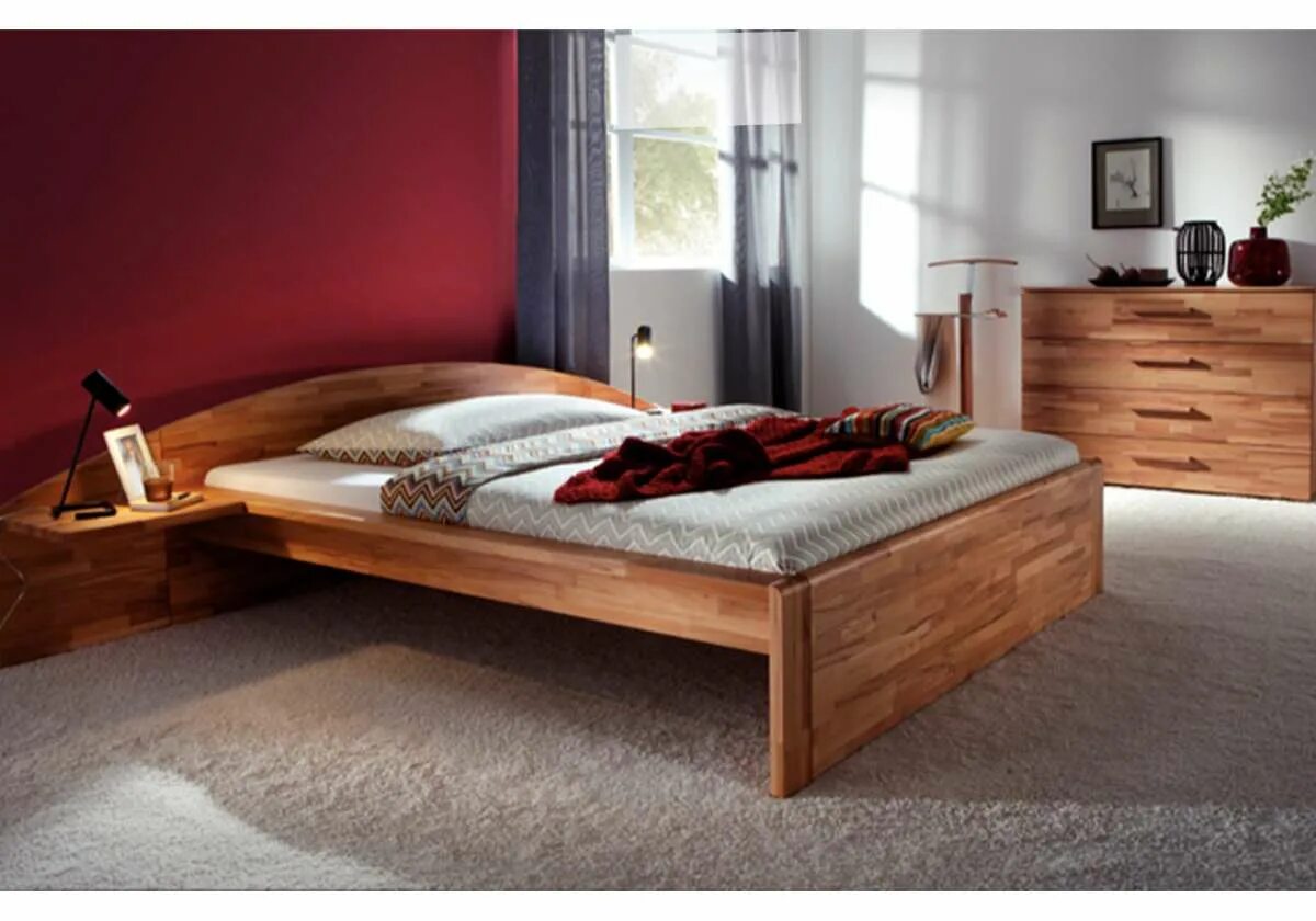 Массивная кровать. Угловая кровать из массива дерева. Кровать подиум. Кровать из ламината.