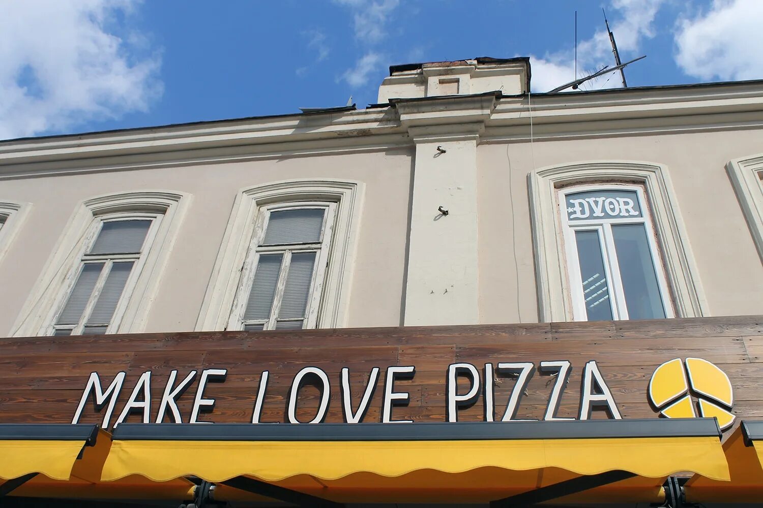Май лав пицца томск. Make love pizza томск. make love pizza томск завтраки. мейк лав пицца томск ленина. томск проспект ленина 85а make love pizza.