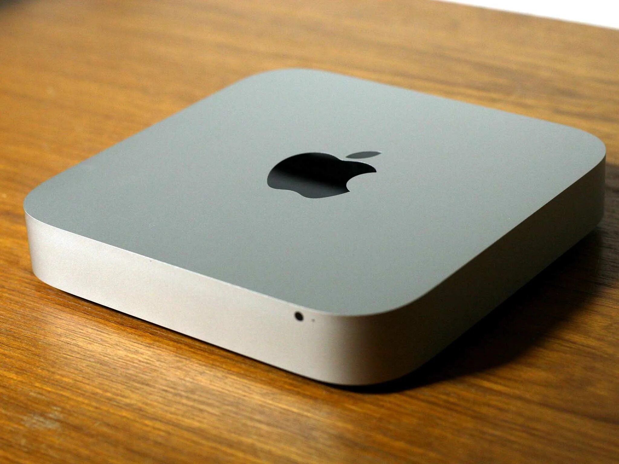 Сервера айфон 11. Apple Mac Mini 2014. Mac Mini 2012. Apple Mac Mini (Apple m2. Mac Mini 2014 апгрейд.