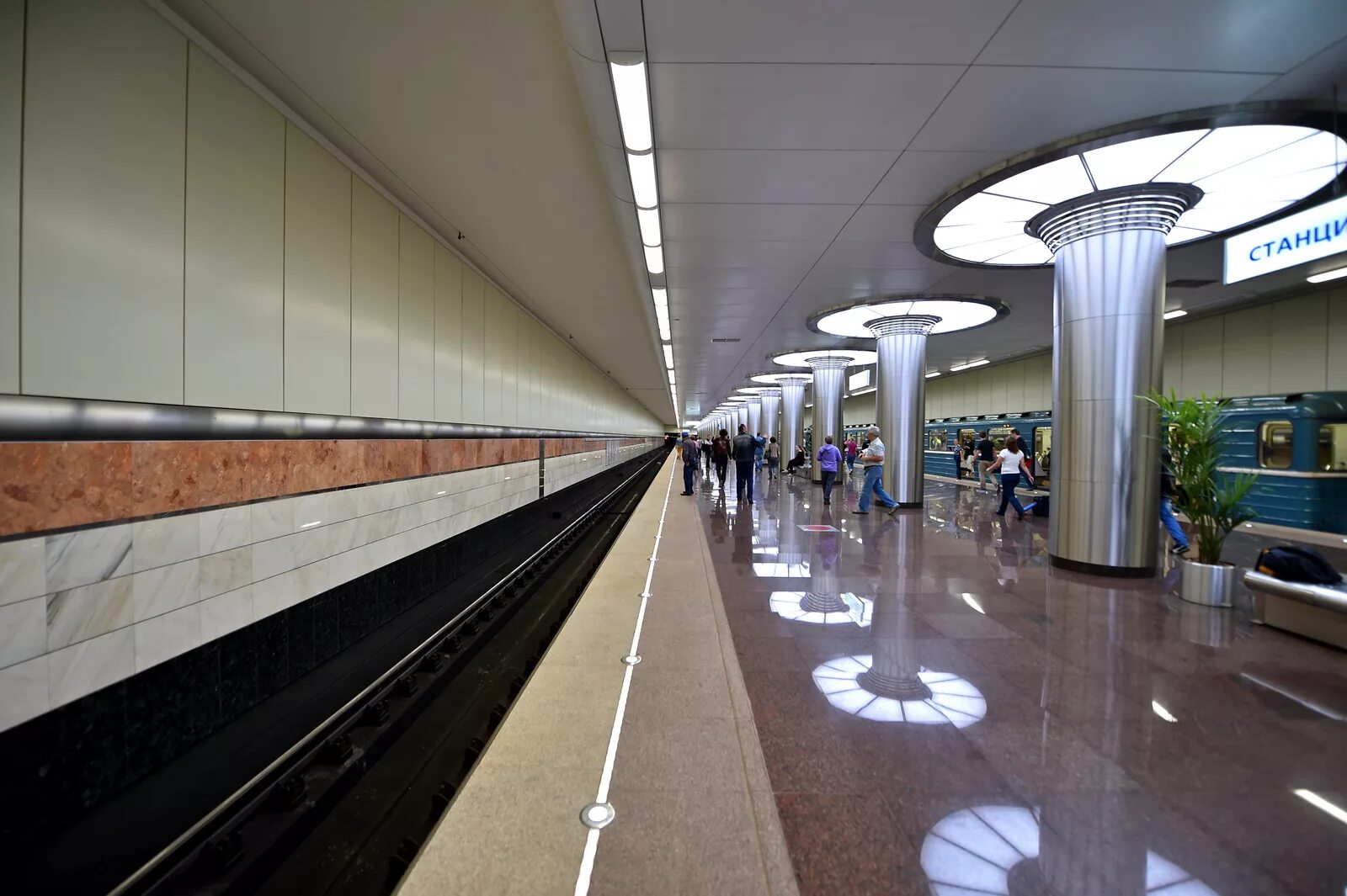 Метро котельники проезд. Станция метро котельники. московский метрополитен станция котельники. станция метро котельники москва. станция котельники москва.