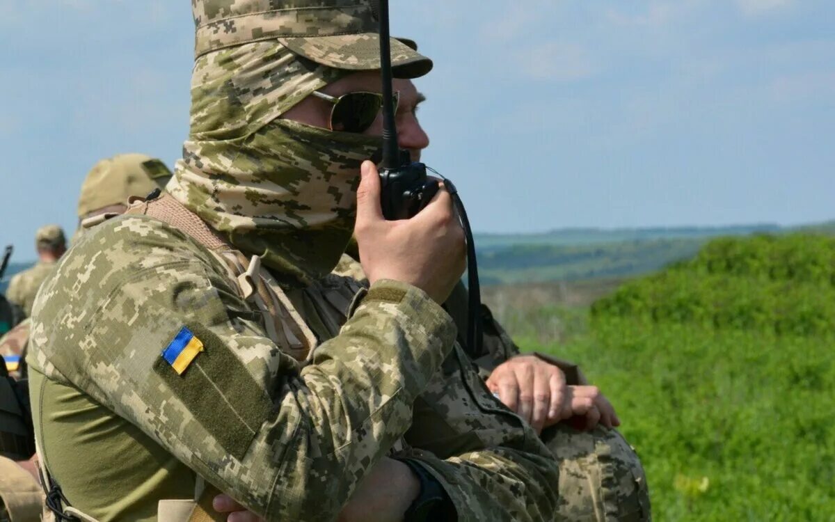 НЛО прилетело и украло описание.