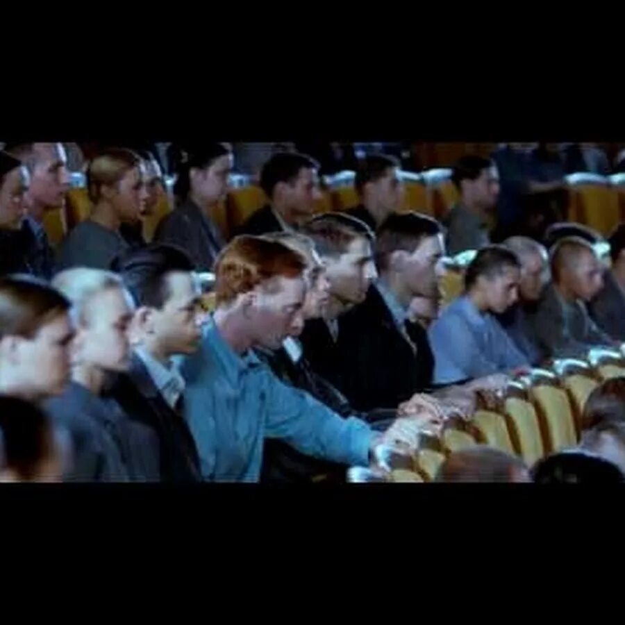 Стиляги цепи. Стиляги скованные одной цепью. Стиляги скованные одной цепью. Евгения бриг в фильме стиляги. Стиляги скованные одной.