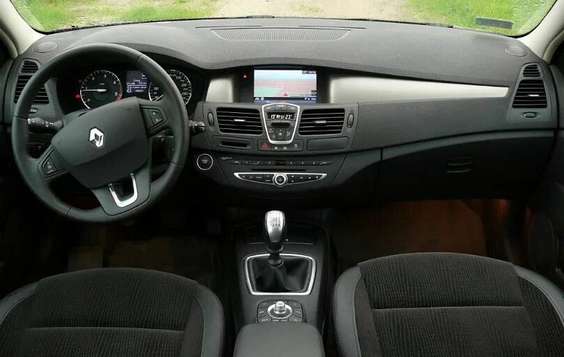 Новый салон - Renault Laguna II, 1,9 л, 2001 года стайлинг DRIVE2