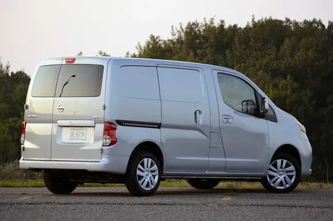 Nissan nv200