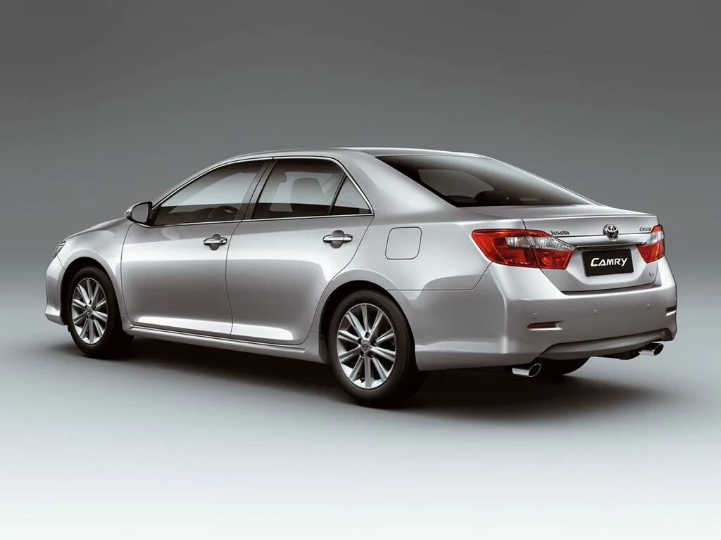 Новые выпуски тойот. Toyota Aurion 2021. Toyota Aurion 2012. Toyota Camry 2012 - 2017. Toyota Aurion 2017.