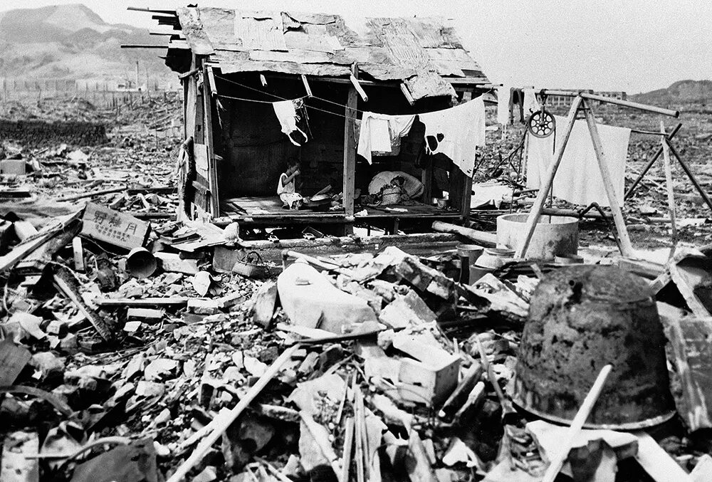 Япония 1945 Хиросима и Нагасаки. Когда скинули бомбу на нагасаки