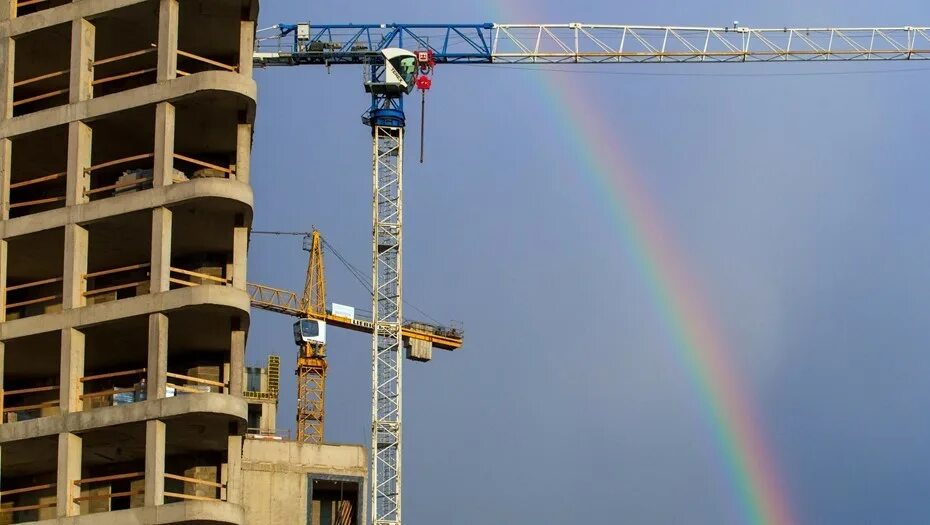 Новостройки спб зима. Рынок недвижимости петербург 2024. Жк ариосто. Ярмарка недвижимости спб. Рынок жилья.