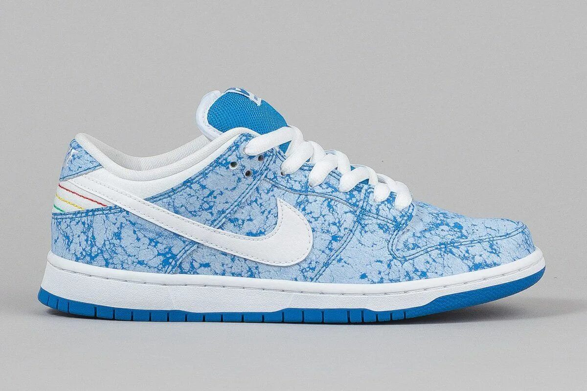 Найк с голубем. Nike SB Dunk Low Blue White. Nike Dunk SB Blue White. Nike SB Dunk Low бело голубые. Nike Dunk Blue White.