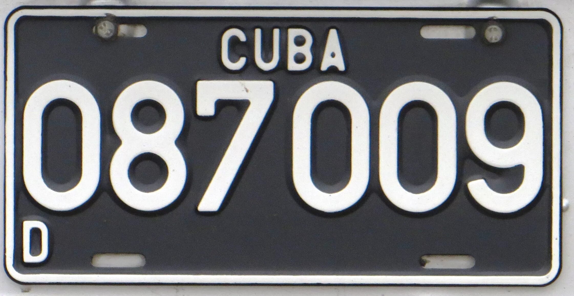 Номерные знаки на кубе. Гранд меморис кайо санта мария куба. Номер кубы. Номерные знаки на кубе. Номер кубы.