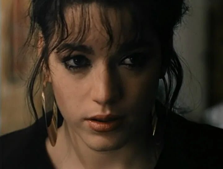 Дом свиданий детектив фильм. Фильм про дневник девушки. Комедии 2020 девушки бывают разные. Девочки по вызову бывают разные дом свиданий. Алёна хмельницкая в молодости.