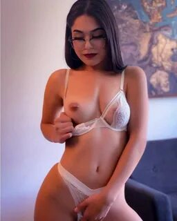 Camila Valentina Onlyfans Nude 9. Camila Valentina 20. 
